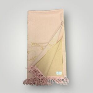Yves Delorme Paris Wool Throw Blanket Blush Pink Luxury Baroque Pattern & Fringe